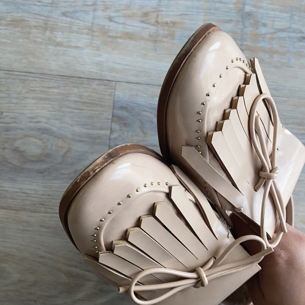 Zara Beige Loafers with Fringe Detail - Picture 4 of 8